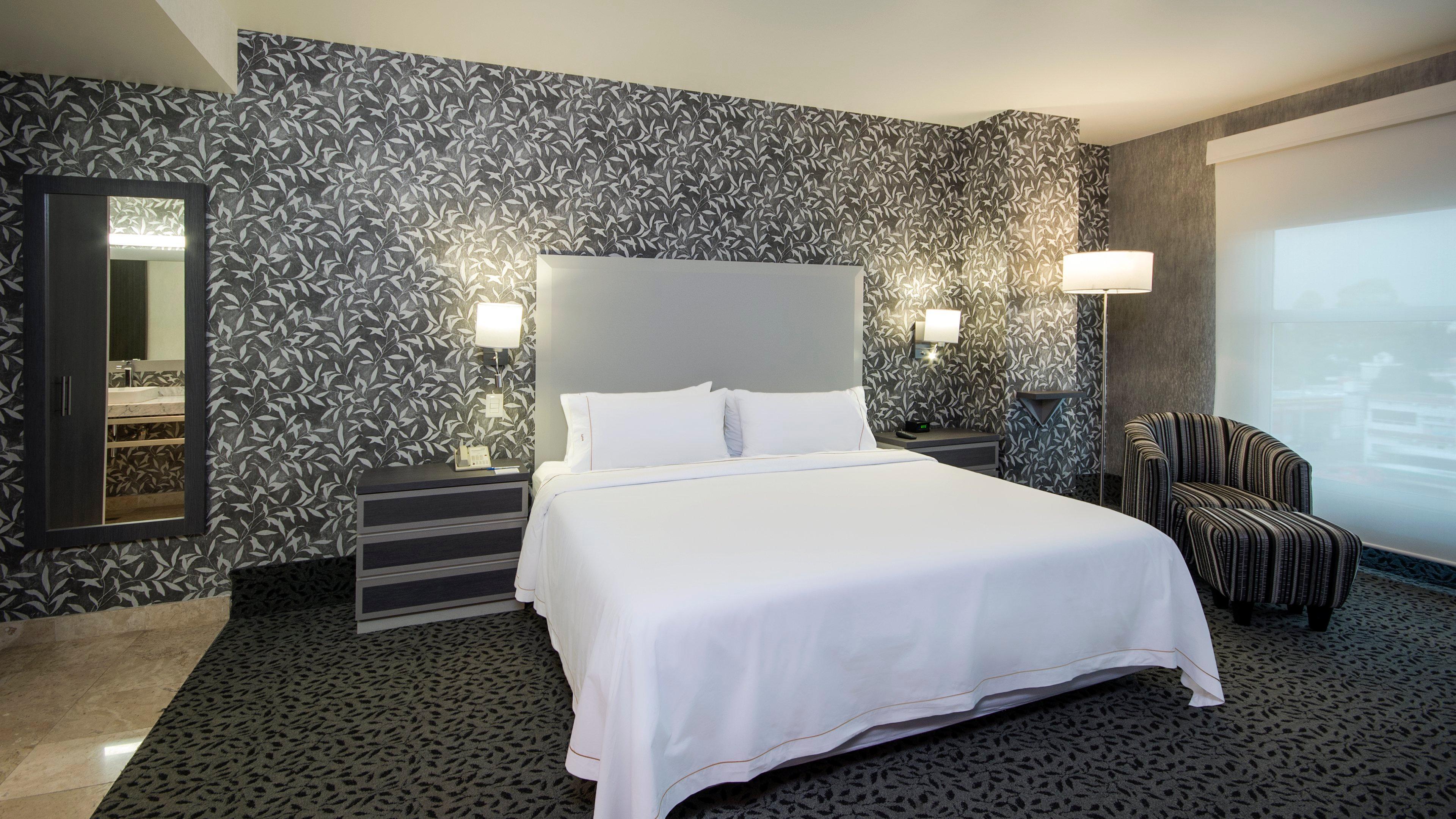 Holiday Inn Express & Suites Queretaro By Ihg Exterior foto